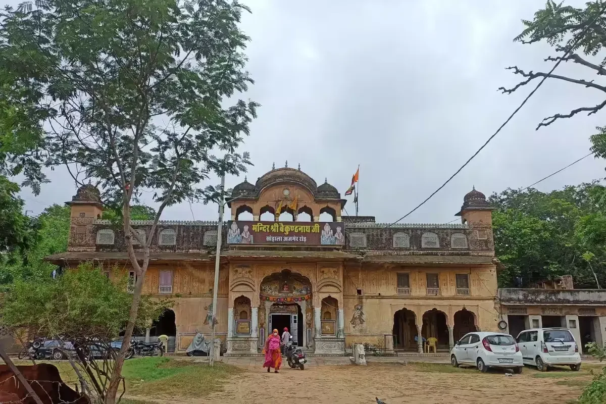 जयपुर के इस मंदिर में कर लें केवल इतनी परिक्रमा, भगवान विष्णु पूरी करेंगे मन-मांगी मुराद