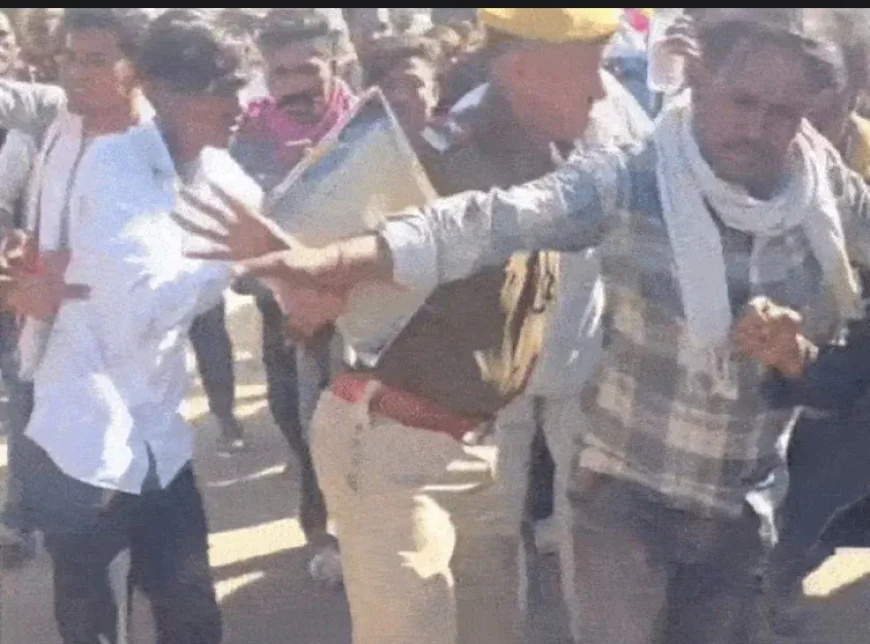 अंतिम संस्कार को लेकर पुलिस से धक्का-मुक्की, बोले- शव जयपुर ले जाएंगे, सीएम हाउस के बाहर धरना देंगे; प्रशासन नहीं माना तो सांप लेकर आएंगे