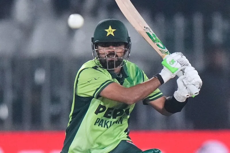 बाबर आजम ने रच दिया नया इतिहास… टी20 इंटरनेशनल में विराट कोहली का ये ‘महारिकॉर्ड’ टूटा